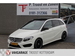 Mercedes-Benz B-klasse - 180 AMG Night edition Automaat Nederlandse auto/Panoramadak/Navigatie/Airco/Cruise control
