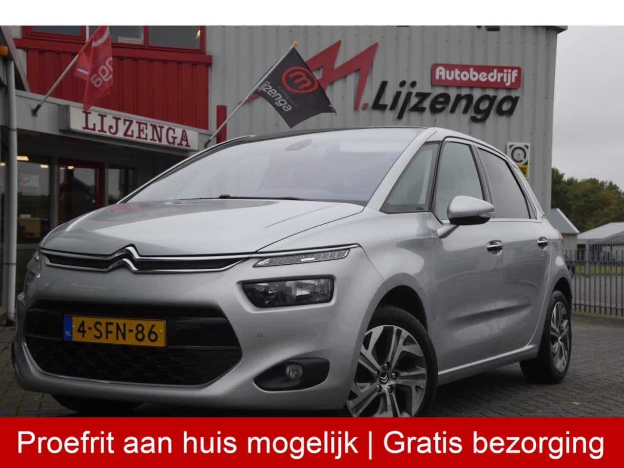 Citroën C4 Picasso - 1.6 VTi Intensive Nieuwe motor | Keyless l Navi l Camera l PDC l Trekhaak l LMV l Pano voo - AutoWereld.nl