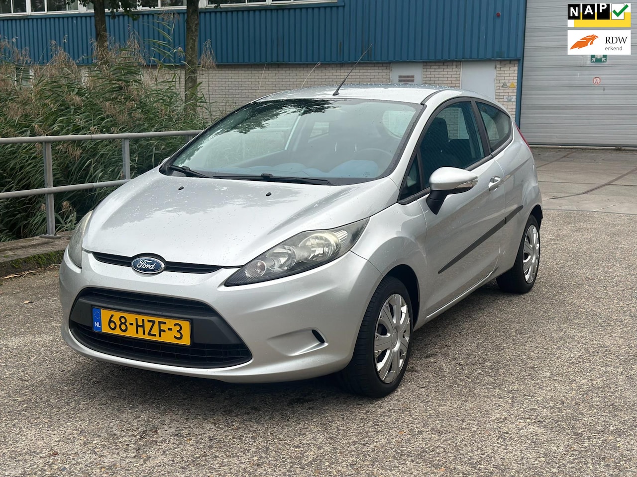 Ford Fiesta - 1.25 Trend Airco! 79.000 KM NAP! 2e Eigenaar! APK! - AutoWereld.nl