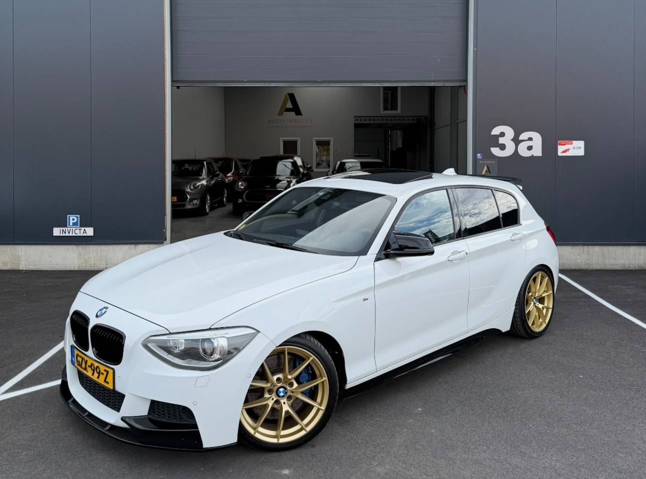 BMW 1-serie - 125D - M sport - Nieuwe motor- Full option! - AutoWereld.nl