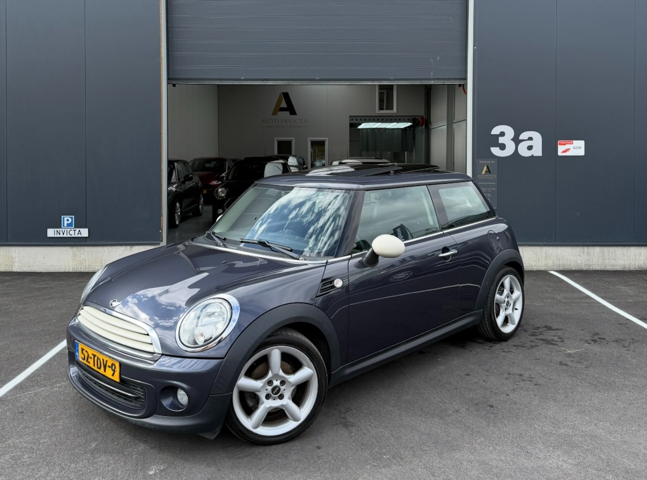 MINI One - 1.6 malist - Pano - Nieuwe koppeling - AutoWereld.nl