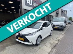 Toyota Aygo - 1.0 VVT-i x-play 1E Eigenr BTW Camera NAP