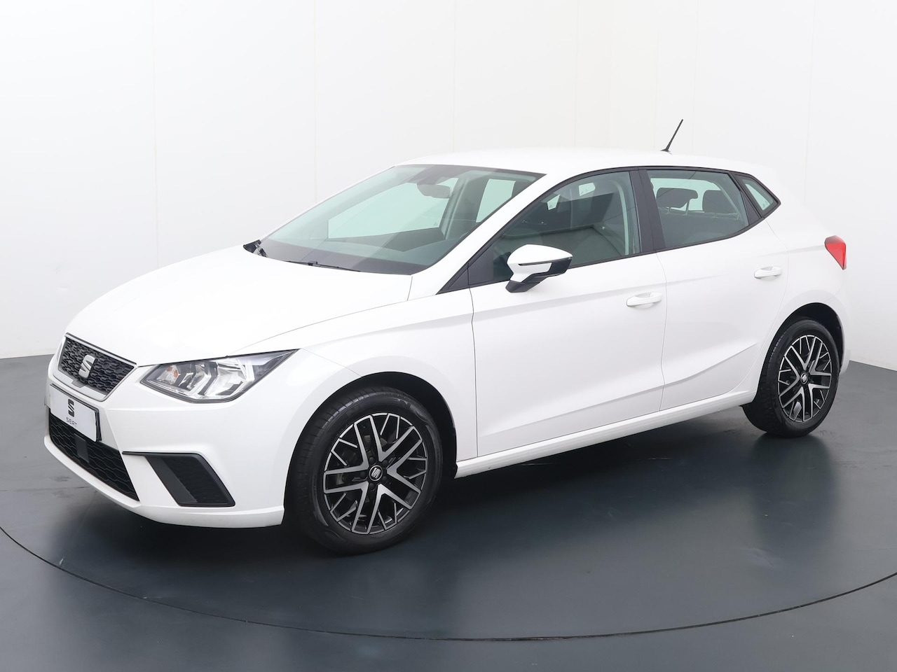 SEAT Ibiza - 1.0 TSI Style | 95 PK |  Climate control | Cruise control | Apple Carplay/Android Auto | - AutoWereld.nl