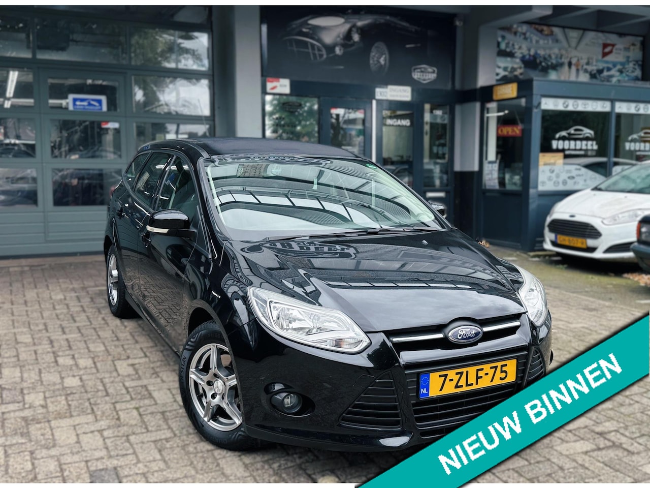 Ford Focus Wagon - 1.0 EcoBoost Edition Plus | AIRCO | TREKHAAK | ELEK.RAMEN | APK. - AutoWereld.nl