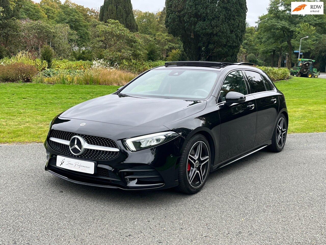 Mercedes-Benz A-klasse - 200 AMG Premium - Pano - AutoWereld.nl