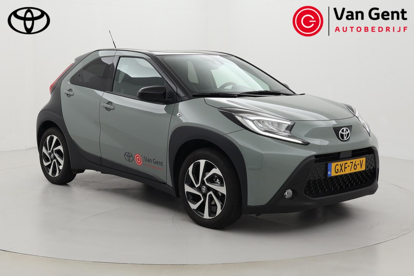 Toyota Aygo X - 1.0 VVT-i MT Pulse | Apple Carplay / Android Auto | LED | Adaptive Cruise | Clima | Camera - AutoWereld.nl