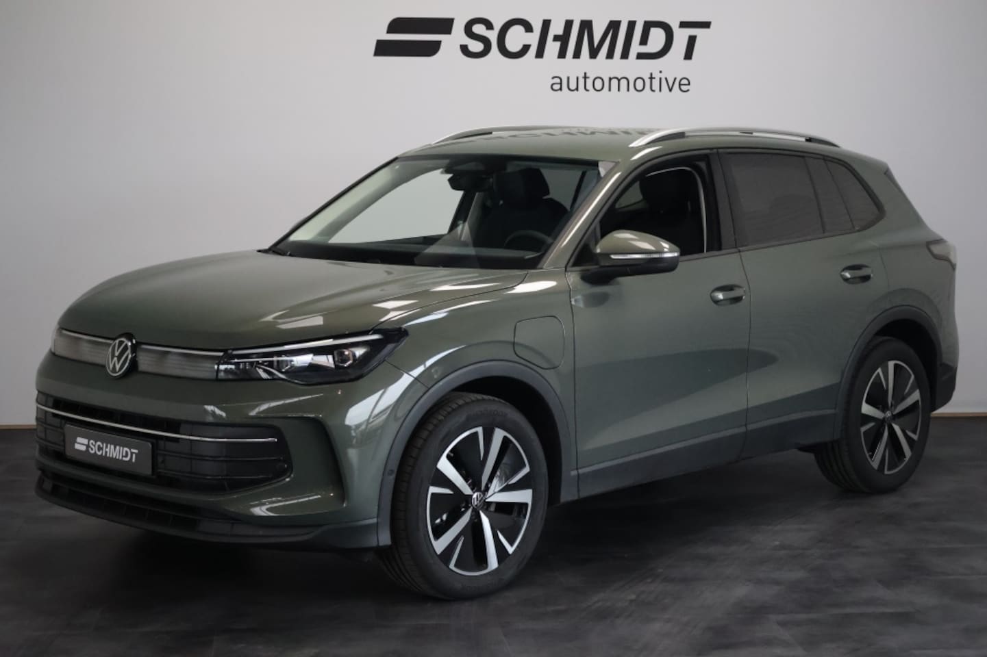 Volkswagen Tiguan - 1.5 TSI eHybrid 150 kW Life | Trekhaak | Winter Pakket | LED - AutoWereld.nl
