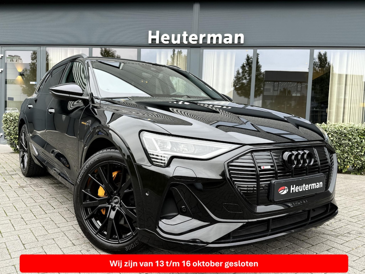 Audi e-tron - 50 Quattro S Line Black Edition/ Sfeerverlichting - AutoWereld.nl