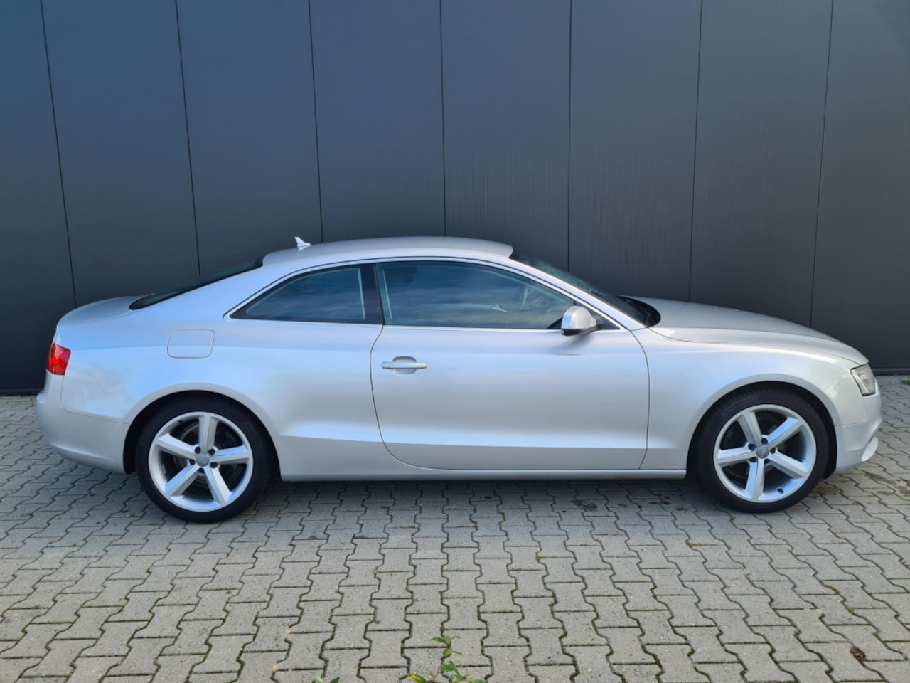 Audi A5 Coupé - 1.8 TFSI Facelift Automaat LED - AutoWereld.nl