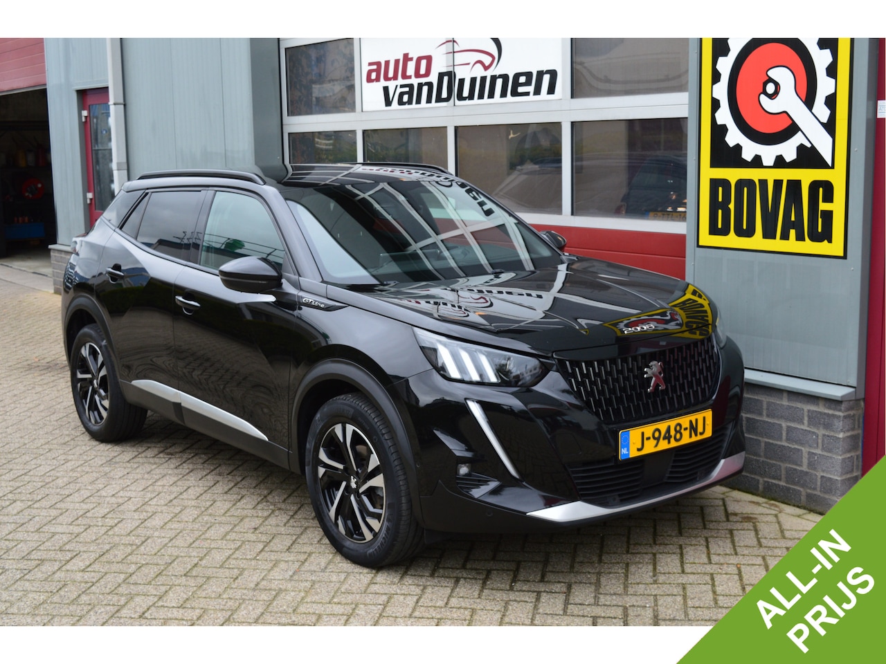 Peugeot 2008 - 1.2 PureTech GT-Line O.a: Clima, Navi, ACC, Camera, PDC, Rijklaar, Etc. All-in prijs! - AutoWereld.nl