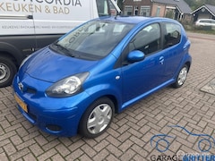 Toyota Aygo - 1.0-12V Comfort Navigator
