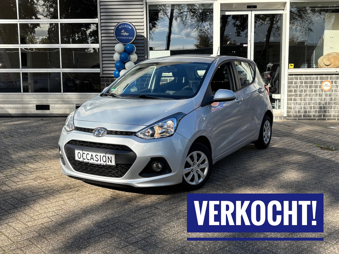 Hyundai i10 - 1.0i i-Motion Comfort Plus | Org-NL auto. 1e eig. Lage km. Nw staat.