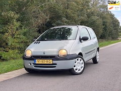 Renault Twingo - 1.2 Emotion | "127.000" KM NAP + Airco Nu € 999,