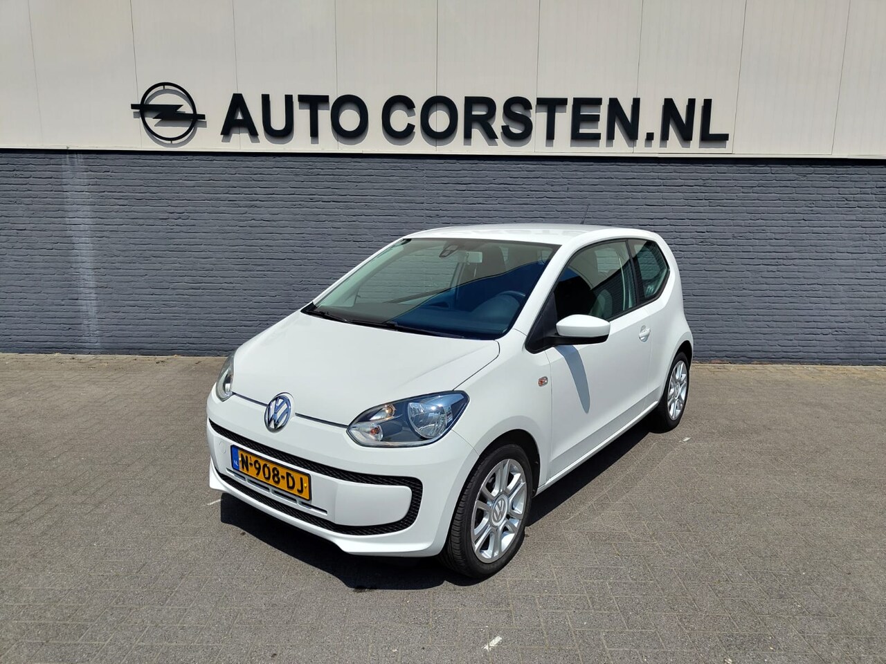 Volkswagen Up! - 1.0 Pdc Airco CruisControl LMV Move up! Centr.Vergr.Afstand BlueMotion Elek.Ramen Stuurbek - AutoWereld.nl