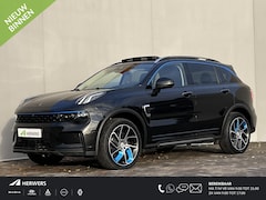 Lynk & Co 01 - 1.5 Automaat / 1.800 kg trekgewicht / Panorama schuifdak / Adaptieve CC / Navigatie / Appl