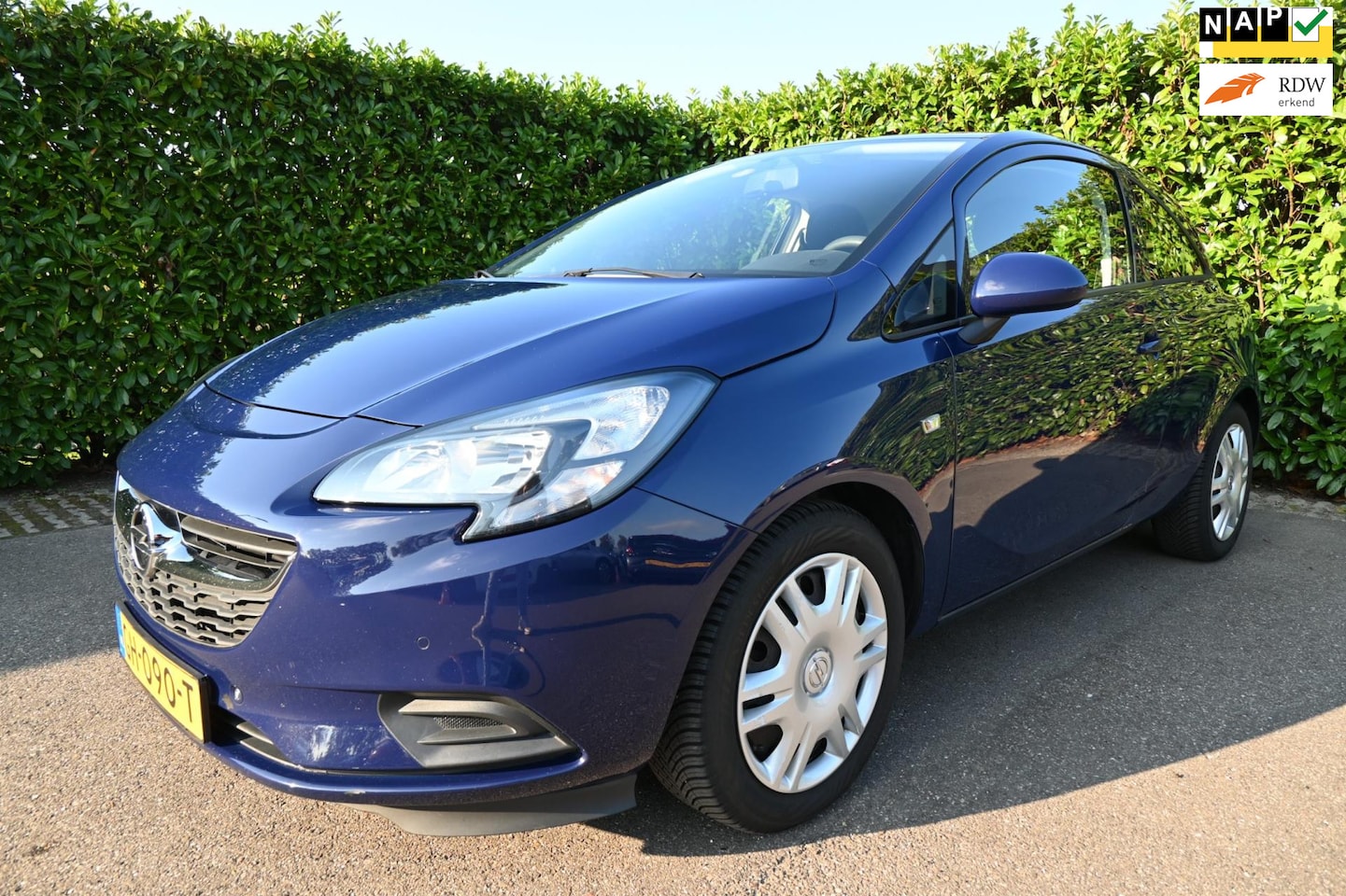 Opel Corsa - 1.0 Turbo Color Edition. Origineel Nederlandse auto met NAP. - AutoWereld.nl