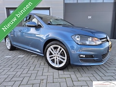 Volkswagen Golf - 1.0 TSI DEALERONDERHOUDEN 17" NAVI CRUISE