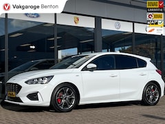 Ford Focus - 1.0 EcoBoost 125pk AUTOMAAT ST Line | Comfort-, Parking-, Technology- & Winter- Pack | App