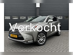 Lexus NX - 300h AWD Luxury Line | Pano | Climate | Camera | Stoelverw. | €18.900,