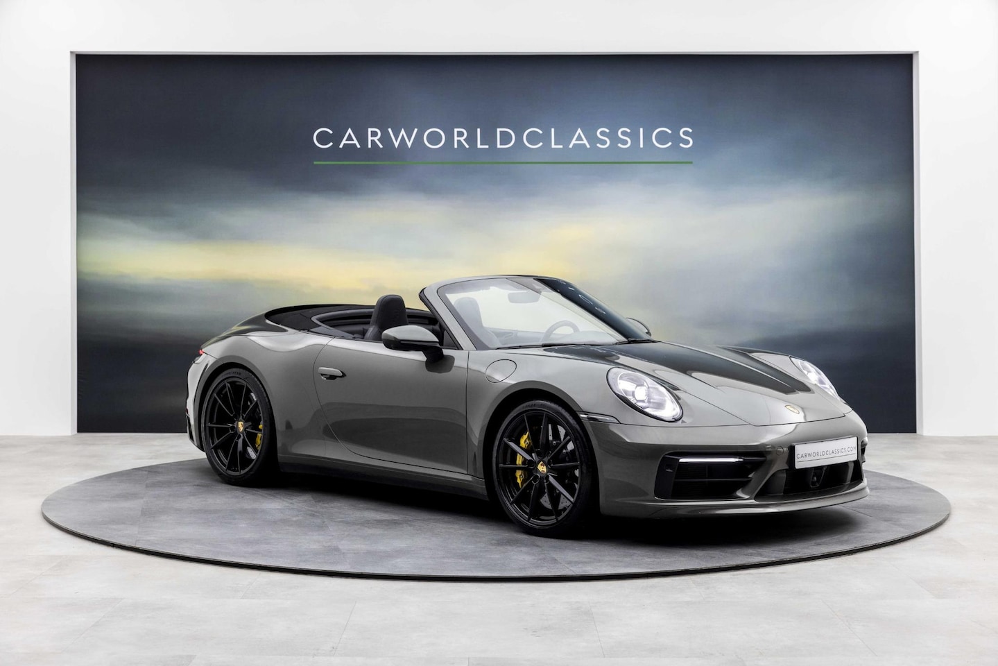Porsche 911 Cabrio - 992 - 3.0 CARRERA 4S | SPORTDESIGN | PCCB - AutoWereld.nl