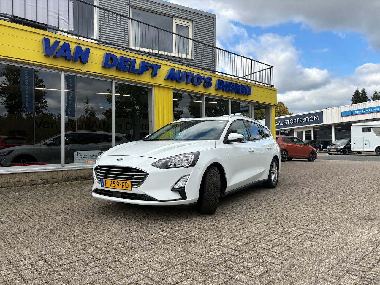 Ford Focus Wagon - 1.0 EcoBoost Trend Edition Business 1.0 EcoBoost Trend Edition Business - AutoWereld.nl