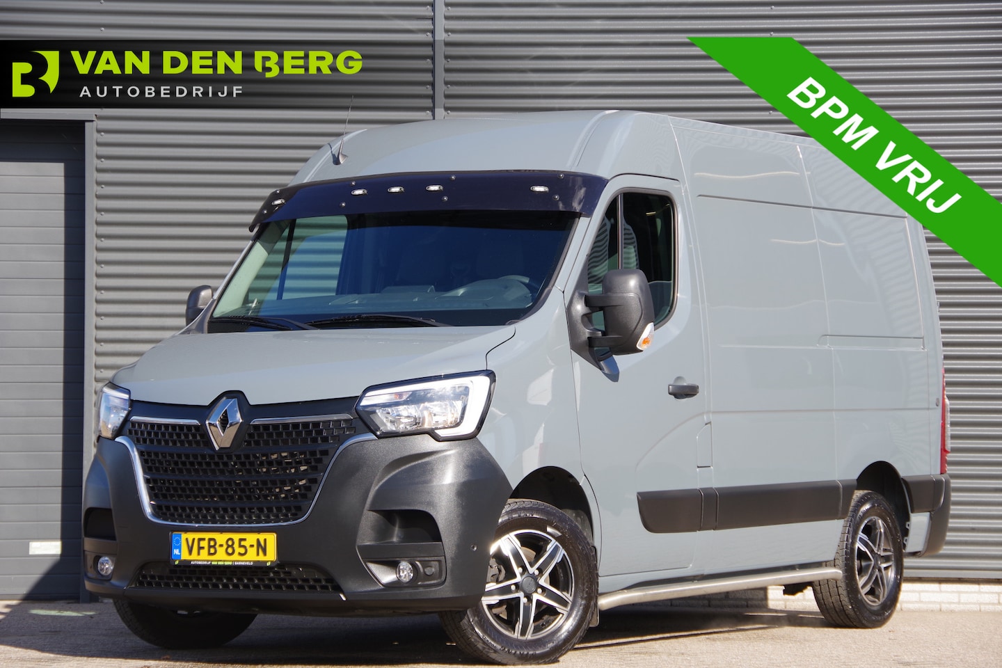 Renault Master - T35 2.3 dCi L1H2 T35 2.3 dCi L1H2 135PK, CAMERA, CRUISE, ZONNEKLEP LED, AIRCO, CARPLAY, PARKEERSENSOREN - AutoWereld.nl