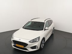 Ford Focus Wagon - EcoBoost Hybrid 125pk ST-Line | Winterpack | Camera | Full Led | Head-up Display | All sea