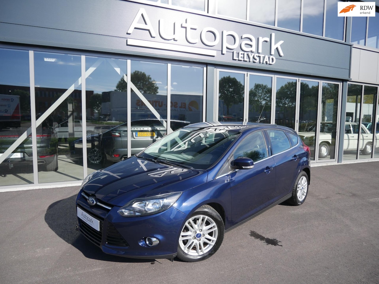 Ford Focus - 1.0 EcoBoost Titanium 1.0 EcoBoost Titanium - AutoWereld.nl