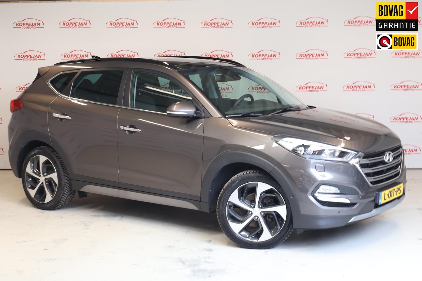 Hyundai Tucson - 1.6 T-GDi Premium 4WD, Carplay, Trekhaak, Pano, Stoel + Stuurverw - AutoWereld.nl