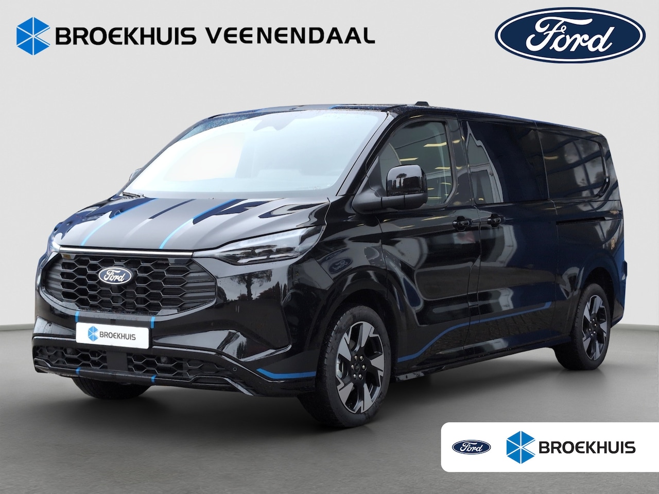 Ford Transit Custom - 320 2.5 PHEV L2H1 Sport Dubbel Cabine | Direct leverbaar! | Trekhaak | LED | 19 inch | Dub - AutoWereld.nl