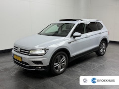Volkswagen Tiguan Allspace - 1.4 TSI Highline 7p. 7-DSG | Trekhaak | Leder | Stoelverwarming | 360 graden camera | Head