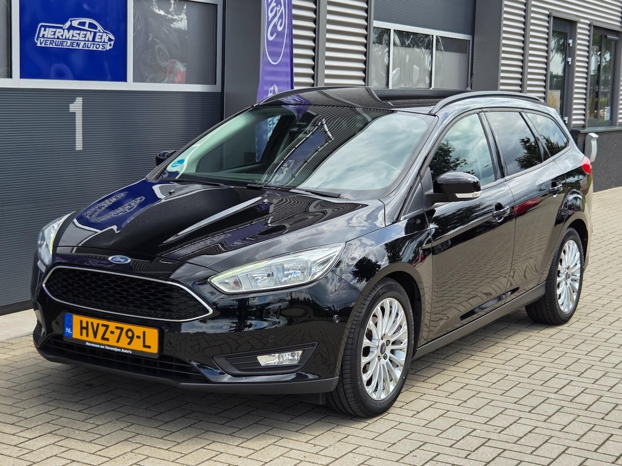Ford Focus Wagon - 1.0 ecoboost 125pk Trend automaat! - AutoWereld.nl