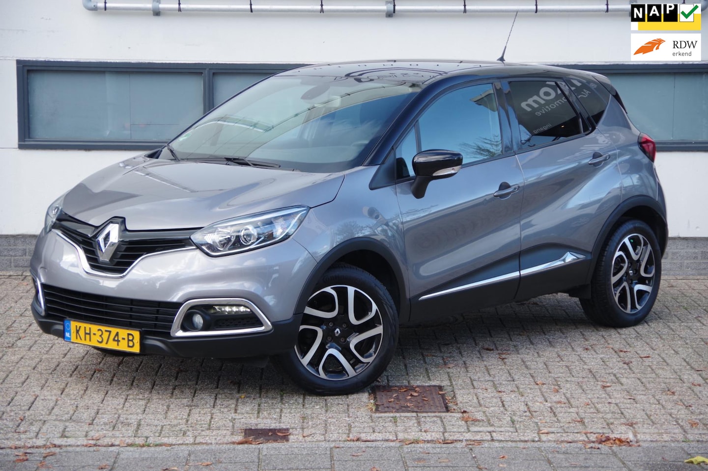 Renault Captur - 0.9 TCe Dynamique /Dealer onderhouden/ Navi/Cruise/Camera/ - AutoWereld.nl