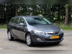 Opel Astra Sports Tourer - 1.4 Edition | 2011 | Cruise | Airco |