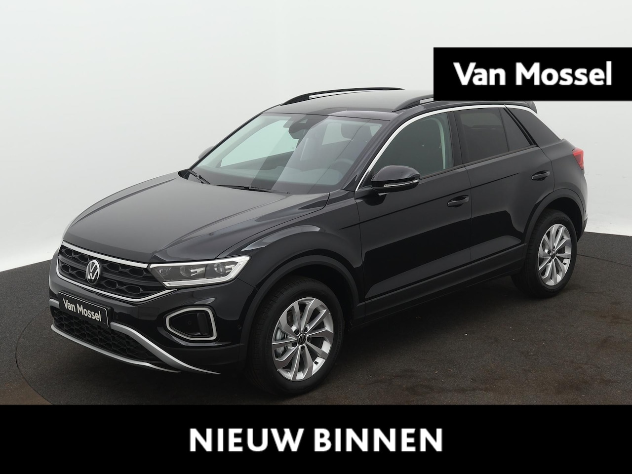 Volkswagen T-Roc - 1.5 TSI Life Edition 150PK | Automaat | Multimedia Pakket | Achteruitrijcamera | Privacy G - AutoWereld.nl