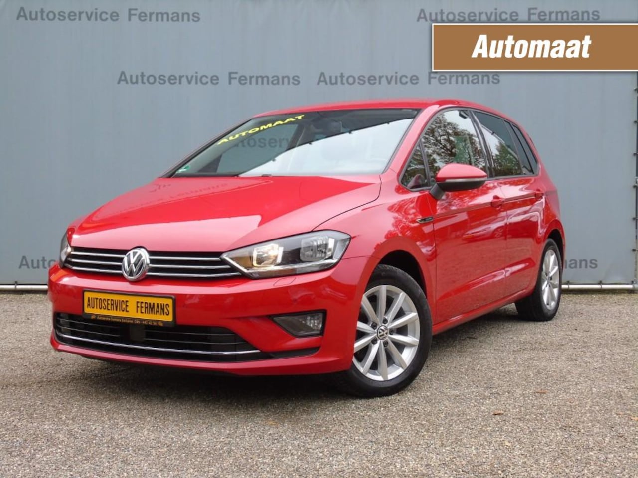 Volkswagen Golf Sportsvan - 1.2TSI 110PK DSG Lounge - 2015 - Automaat - Trekhaak - pdc - AutoWereld.nl