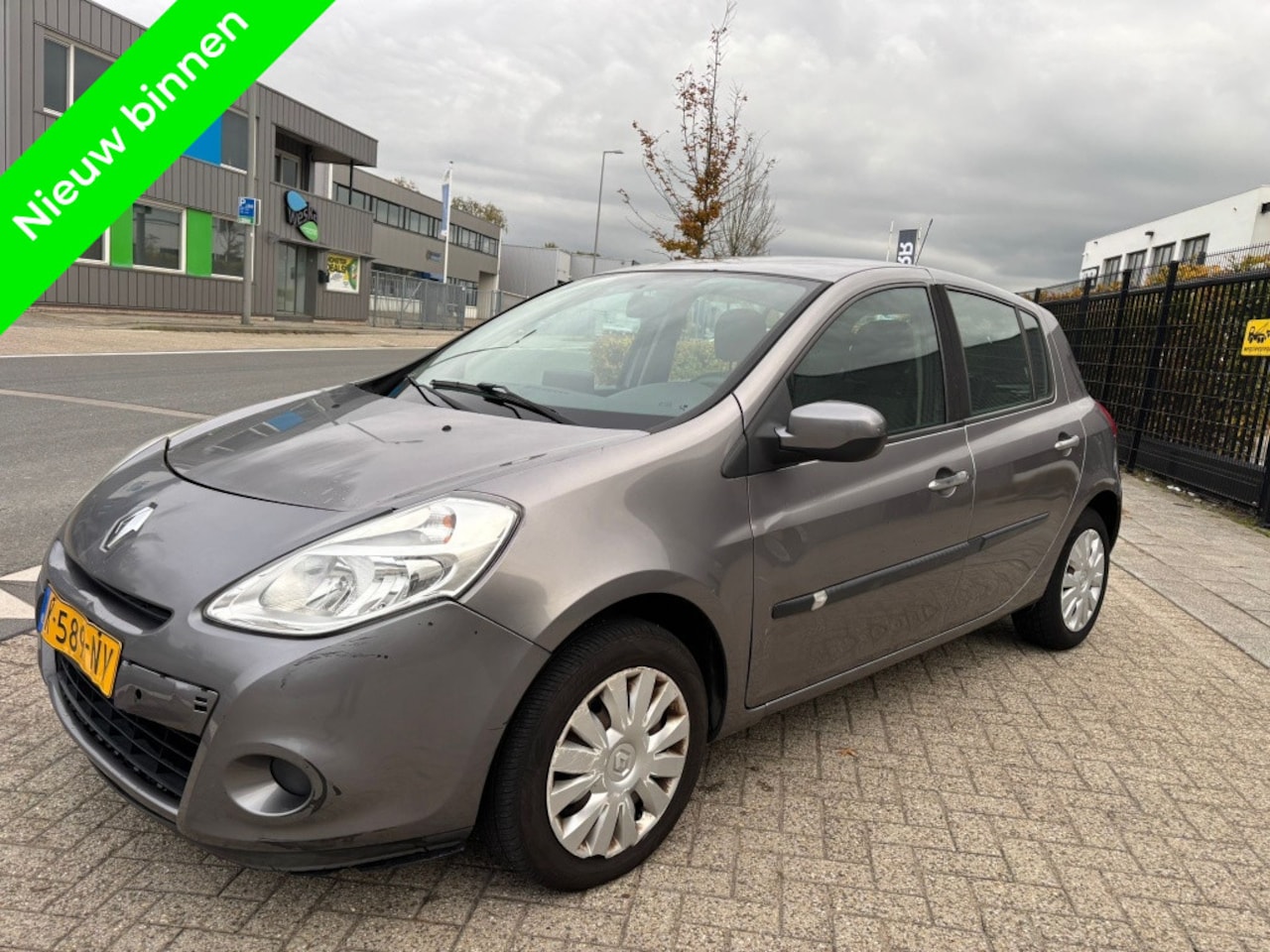 Renault Clio - 1.5 dCi Navigatie|Clima 2009 - AutoWereld.nl