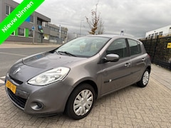 Renault Clio - 1.5 dCi Navigatie|Clima 2009