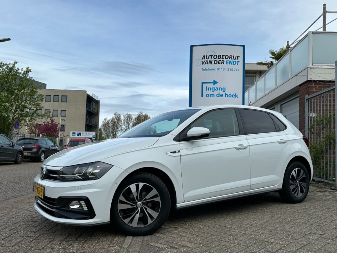 Volkswagen Polo - 1.0 TSI Comfortline Business  R-Line  Camera  Virtual cockpit  C - AutoWereld.nl