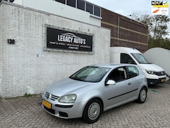 Volkswagen Golf - 1.6 FSI Turijn - Airco - Cruise control