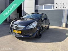 Opel Corsa - 1.4-16V Sport NIEUWE APK