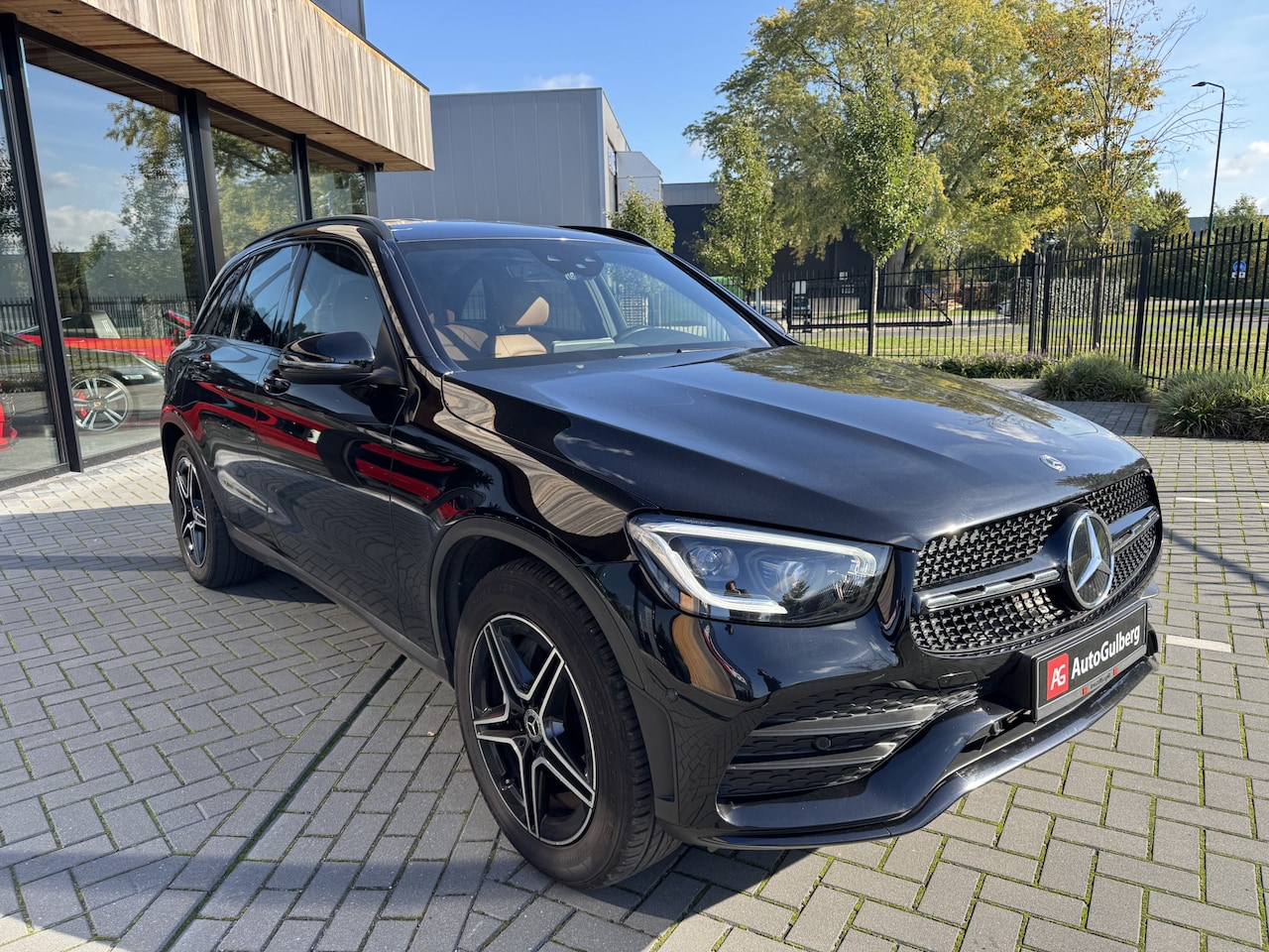 Mercedes-Benz GLC-klasse - 200 Business Solution AMG Sportstoelen Leder, AMG Sport/ Night/ Ambience/ Park/ Spiegel Pa - AutoWereld.nl