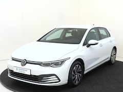 Volkswagen Golf - 1.4 eHybrid Style | Parkeersensoren | 3-zone airco | Stoel- en stuurwielverwarming | Adapt
