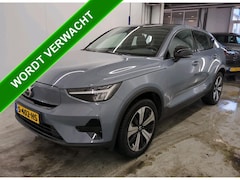 Volvo C40 - Recharge Plus 69 kWh 100% Elektrisch, 100% Stijlvol / Panoramadak / Trekhaak / Pdc.+Camera