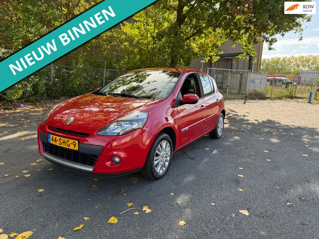 Renault Clio - 1.2 Collection LEUKE AUTO RIJDT EN SCHAKELT GOED - AutoWereld.nl