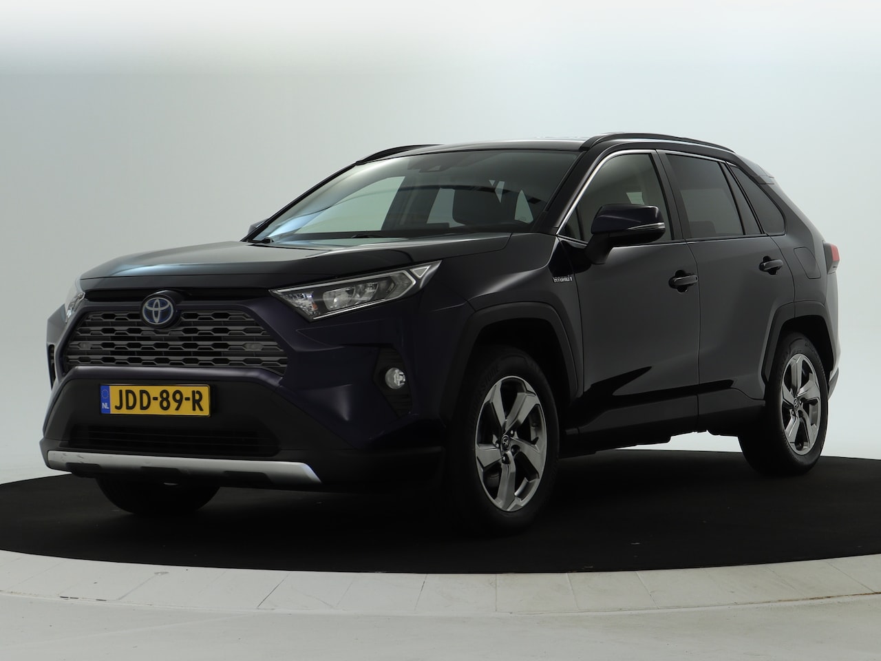 Toyota RAV4 - 2.5 Hybrid First Edition 2.5 Hybrid First Edition - AutoWereld.nl