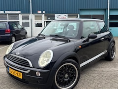 MINI One - 1.6 | Cruisecontrol | APK | LM Velgen | EL Ramen | Originele radio |