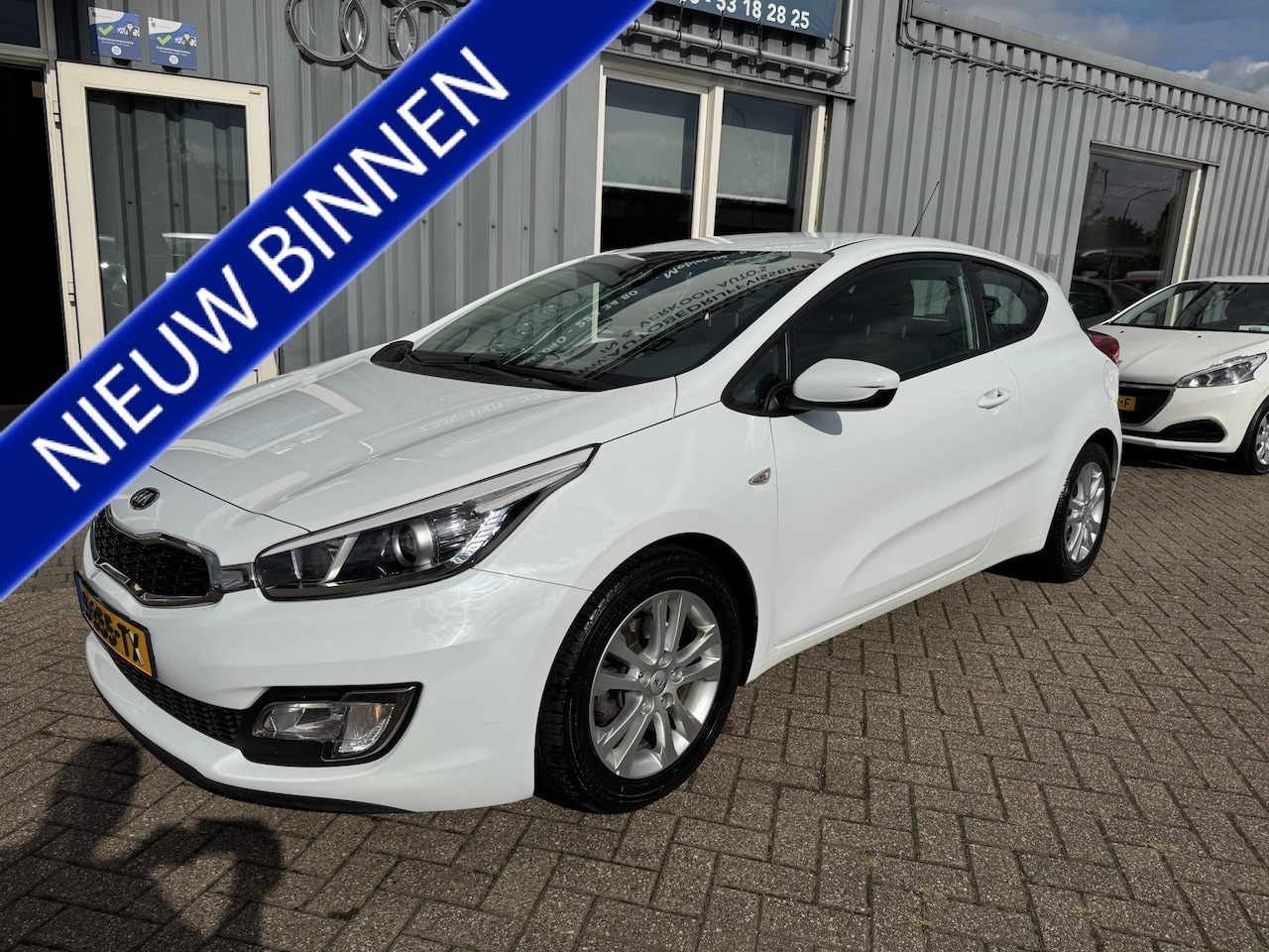 Kia Pro cee'd - 1.6 GDI Business Pack 1.6 GDI Business Pack - AutoWereld.nl