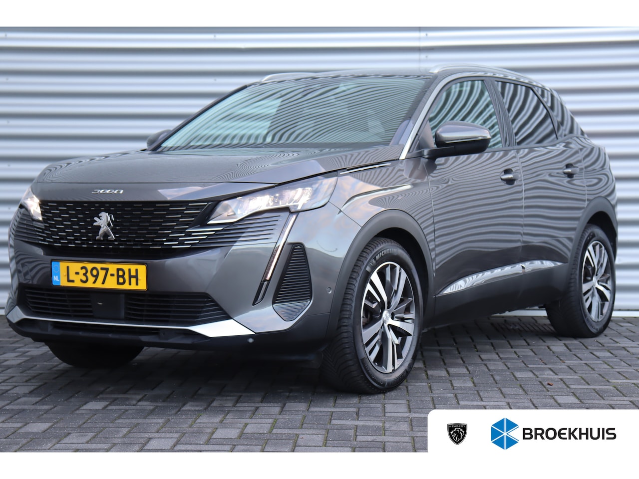 Peugeot 3008 - 1.2 PURETECH 130PK ALLURE / NAVI / LEDER / CLIMA / LED / PDC / 18" LMV / KEYLESS / CAMERA - AutoWereld.nl