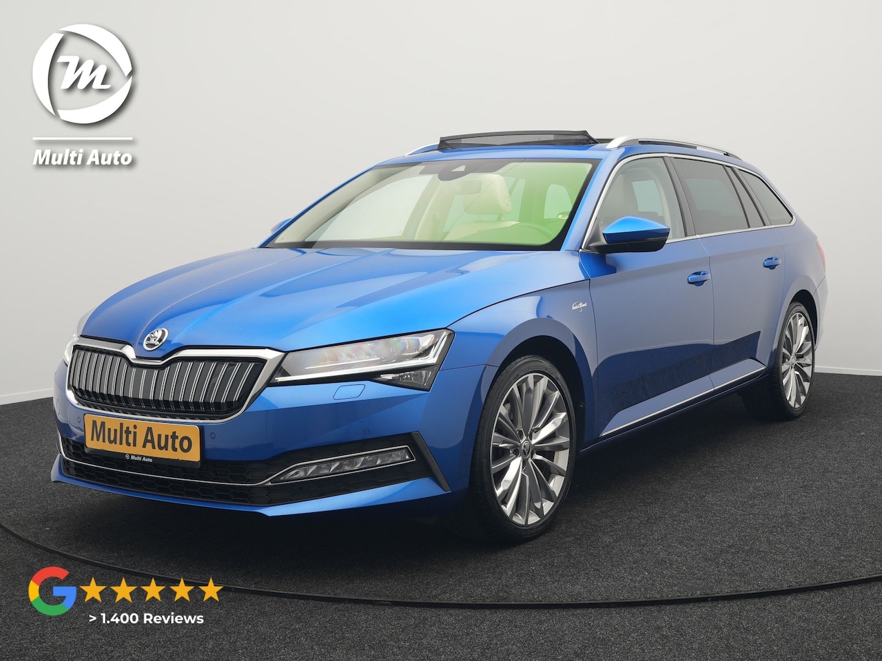 Skoda Superb Combi - 1.4 TSI iV Laurin & Klement Plug In Hybrid 218pk Dealer O.H PHEV | Panodak | Adaptive Crui - AutoWereld.nl